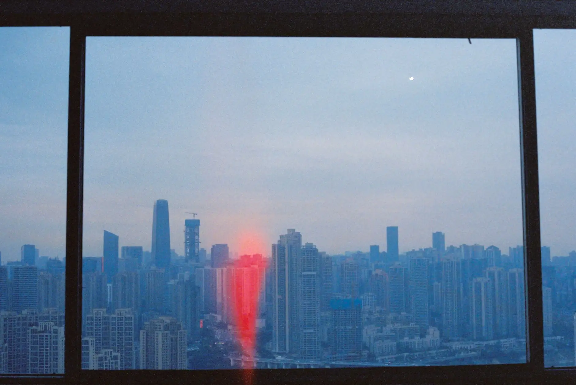 上海阳赞广广告画册印刷工艺与材质选择指南