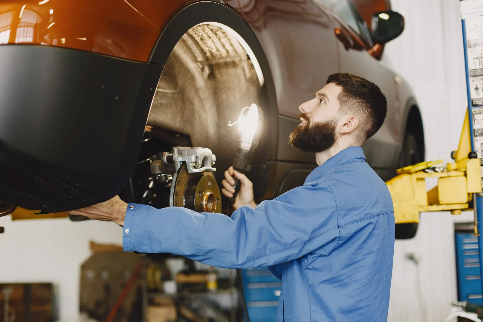 企业名片定制印刷服务流程及常见工艺详解