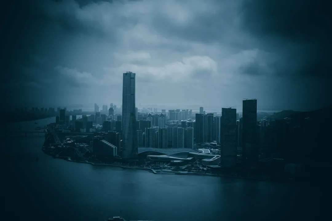 企业画册印刷工艺选型指南：从纸张到装订的全流程解析
