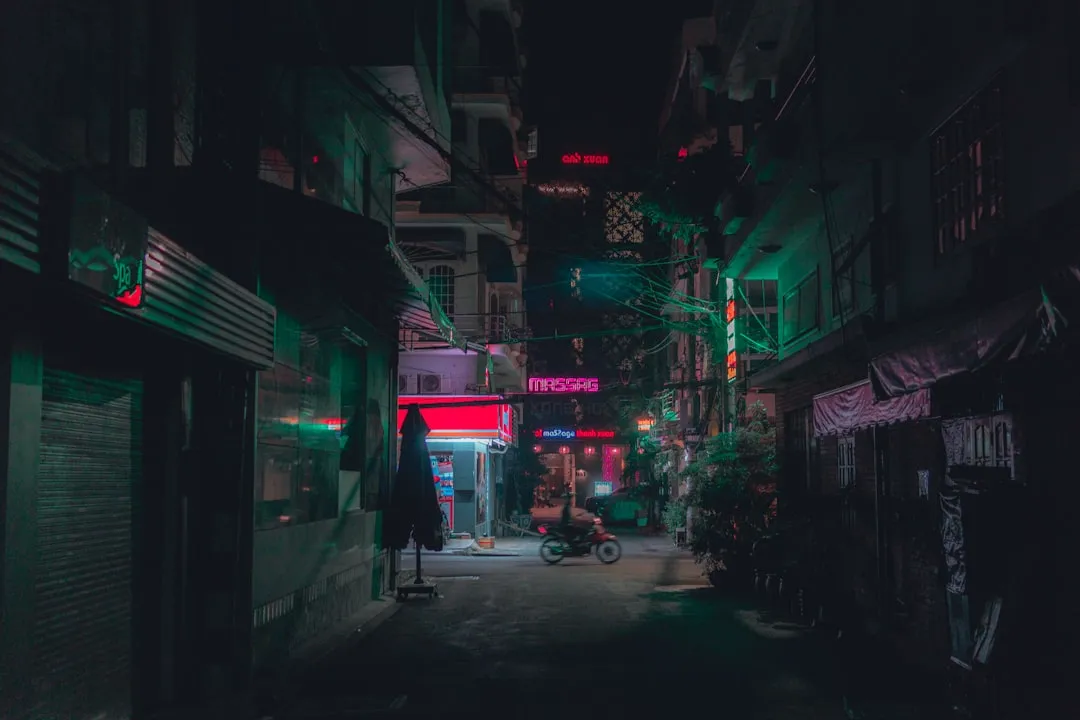 商务印刷品定制指南：画册印刷与宣传单页的工艺选择要点